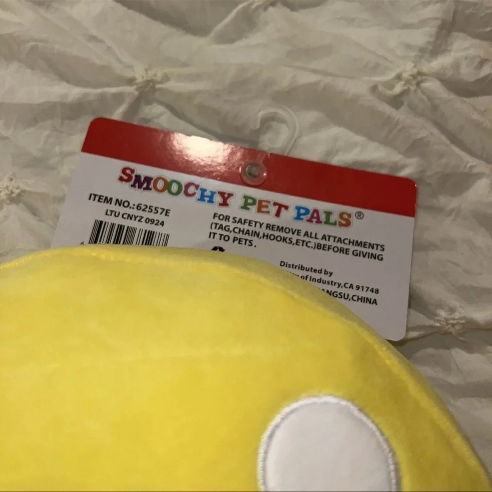 Smoochy Pet Pals Plush Pet Toy  with crinkle paper and squeaker /mushroom